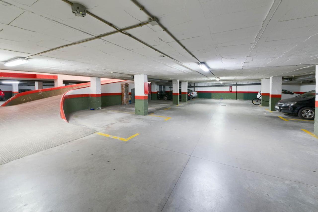 Holidays2Malaga Plaza De Toros Vieja & Parking Opcional ภายนอก รูปภาพ